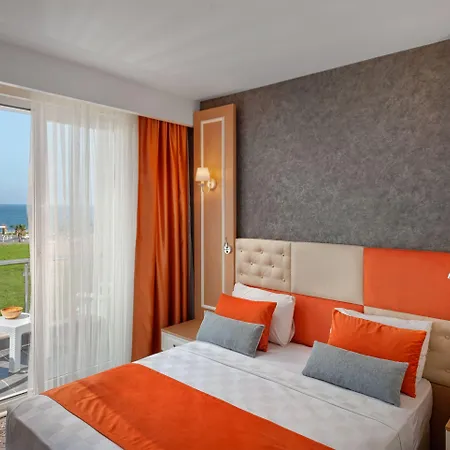 Golden Orange 3* Antália