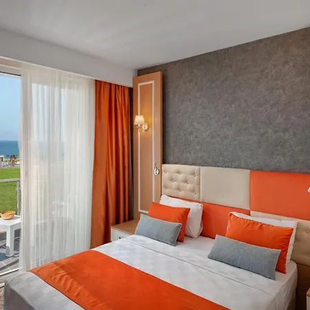 Golden Orange 3* Antalya