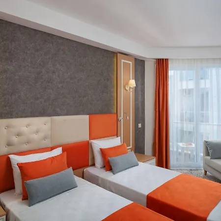 Hotel Golden Orange 3*